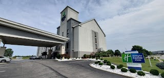 Holiday Inn Express & Suites Louisville East