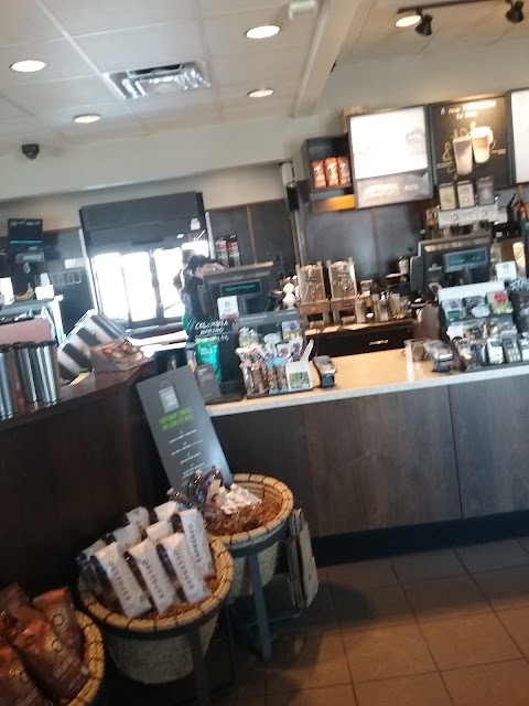 Photo of Starbucks - 953 West Clairemont Avenue, Eau Claire, WI 54701, USA