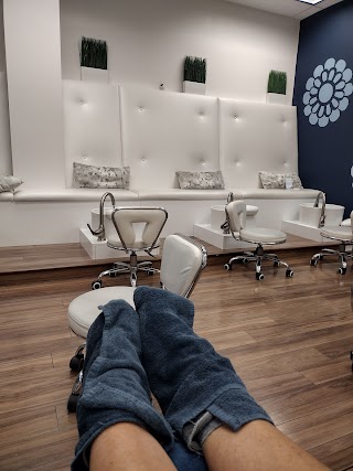 Frenchies Modern Nail Care Lakeville