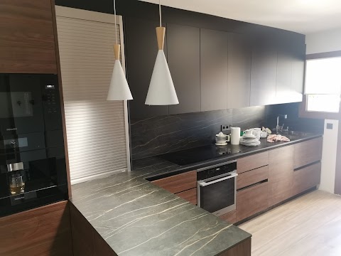 Lube Cucine y Creo Kitchens Store Lleida - Mauri Cuines i Banys