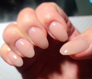 Pearl Nails & Salon