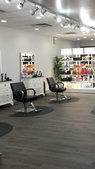 Bambou Salon & Spa at Antioch & College