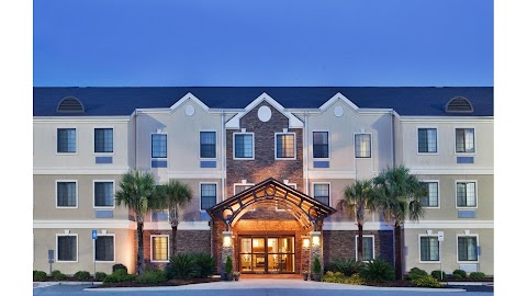 Staybridge Suites Savannah Airport - Pooler, an IHG Hotel