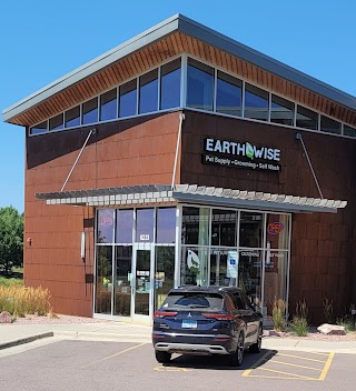 EarthWise Pet Supply & Grooming Sioux Falls