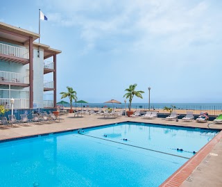 Flagship Oceanfront Hotel