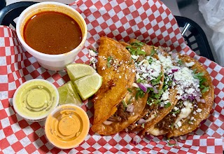 La Casita food truck (Perdido)