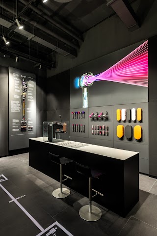 Dyson Demo Store Lyon