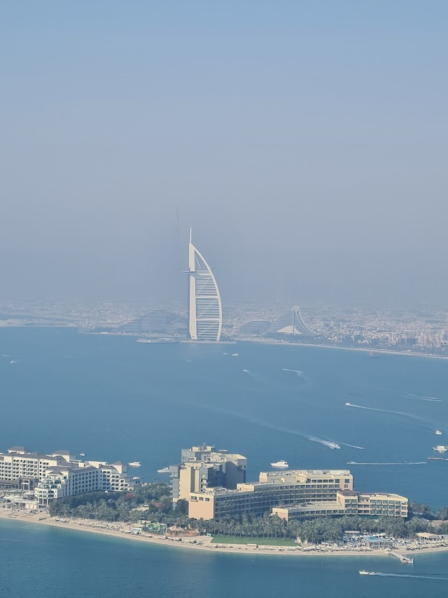 AURA SKYPOOL Dubai