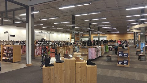 DSW Designer Shoe Warehouse