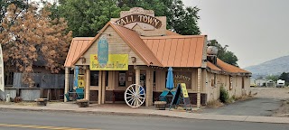 Tall Town Café & Bakery