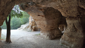 Cueva Fuentes Del Marqués