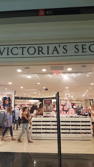 Victoria's Secret & PINK by Victoria's Secret