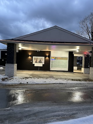 Stop And Shop Liquor Store