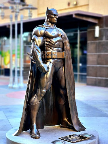 Batman: Hush Statue