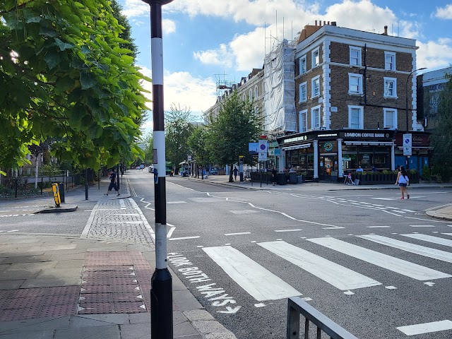 London Coffee Bank