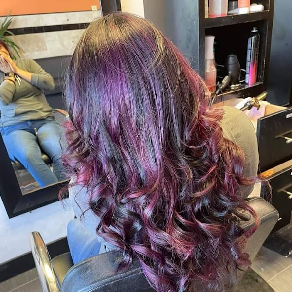 Dolores Hair and Nails