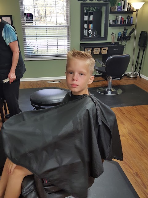 Photo of Styling Loft - 495 Lakeside Drive, Lebanon, OH 45036, USA