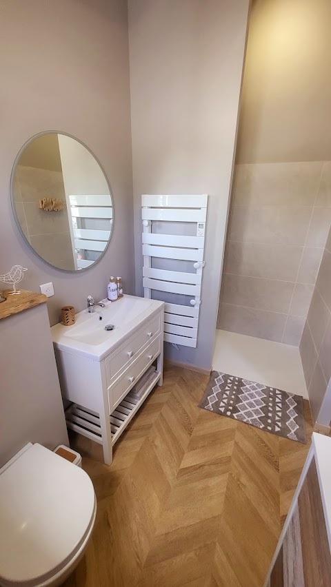 Photo de L'escale de Courçon - 52 bis Rue de Benon, Courçon, France