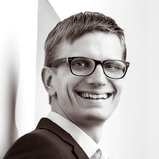 Rechtsanwalt Matthias Krach - Anwalt für Marken- & Wettbewerbsrecht / Fachanwalt für Urheber- & Medienrecht