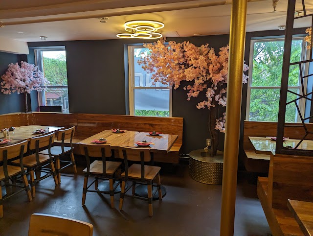 Akeno Sushi Bar and Thai at Capitol Hill