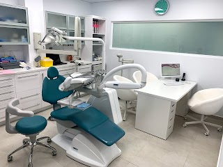 CLINICA DENTAL Luciana Rovaletti