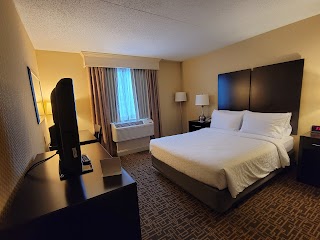 Holiday Inn Express Philadelphia - Penns Landing, an IHG Hotel