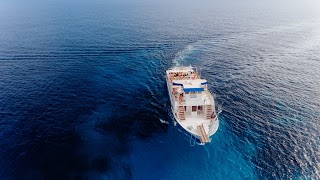 MENORCA BLAVA Excursión en barco