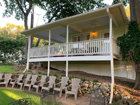 Comal River Cottages