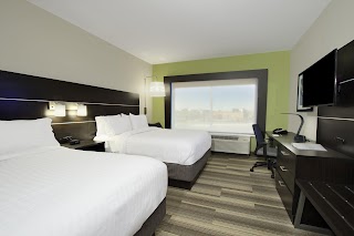 Holiday Inn Express & Suites Brookshire - Katy Freeway, an IHG Hotel