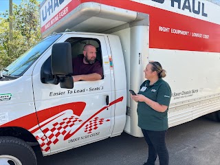 Truck Rental at U-Haul