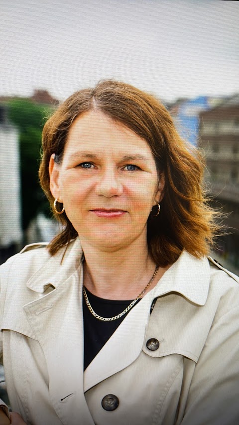 HEIKE MERTENS - Notarin - Fachanwältin