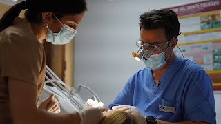 Clínica Dental Barrau | Dentistas en Almendralejo | Implantes, Ortodoncia, Invisalign