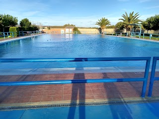 Centro Deportivo Municipal Monzalbarba. Pistas y Piscinas