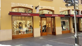 Boutique PANDORA