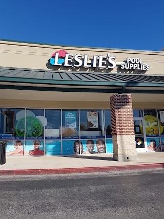 Leslie's