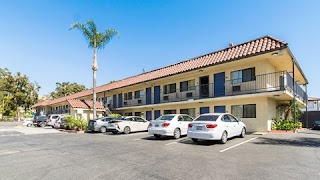 Motel 6 Riverside, CA - UCR East