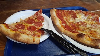 Little Italy Pizzeria