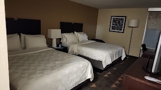 Holiday Inn Lumberton North - I-95, an IHG Hotel