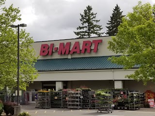 Bi-Mart Membership Discount Stores