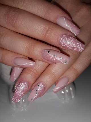 Tetyana Zlotina Tanja`s Nagelkunst