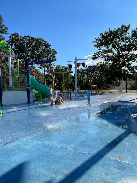 Gravette Pool and Splash Park