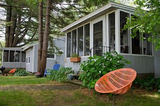 Cottage In the Lane