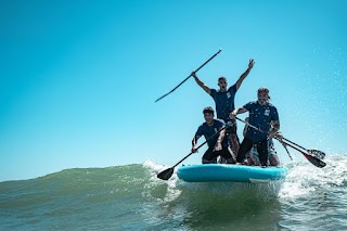 Escuela de Surf Roche Waterman School