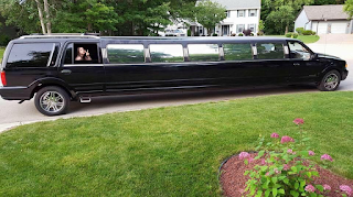 Green Bay Limousine LLC