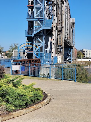 Julius Breckling Riverfront Park