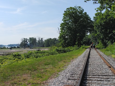 Goodspeed's Station Country Store