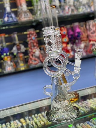 Smokeez Smoke Shop