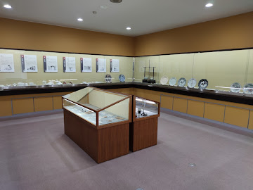 Nomi Kutani porcelain Art Museum｜Gosai｜