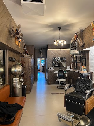 Sam Hill's Barbershop by Arrow