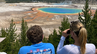 Teton Excursions - Yellowstone Tours